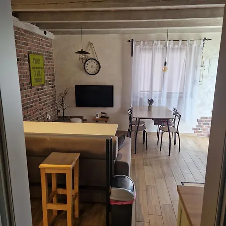 Tramontana Apartment *